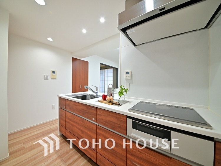 キッチン デザインと機能性を兼ね備えたシステムキッチン