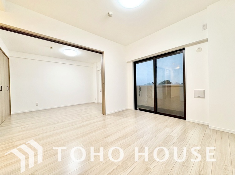 内装 叶えたかったのは落ち着きのあるナチュラルな風合い、そして開放感があるリビング。