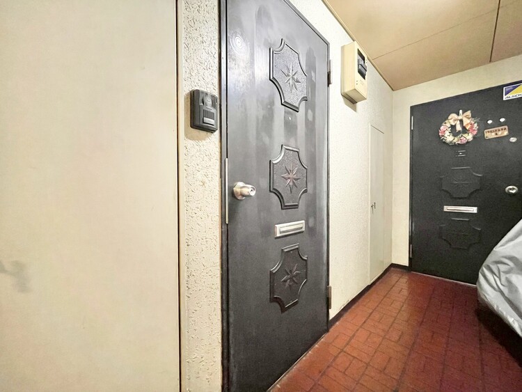 玄関 清潔感のある落ち着いた雰囲気の玄関です。