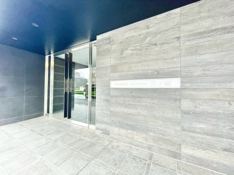 エントランス 上質感漂う玄関アプローチです。