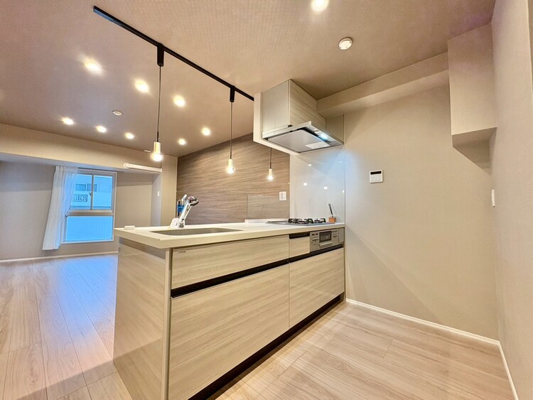 キッチン 開放感のあるキッチンスペース。調理をしながら、会話も弾みそうですね。