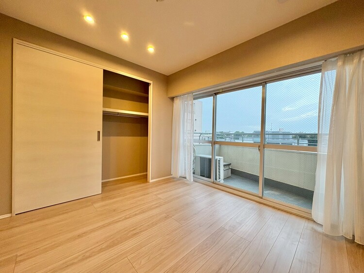 子供部屋 清かで艶やかな時間をもたらしてくれる室内です。