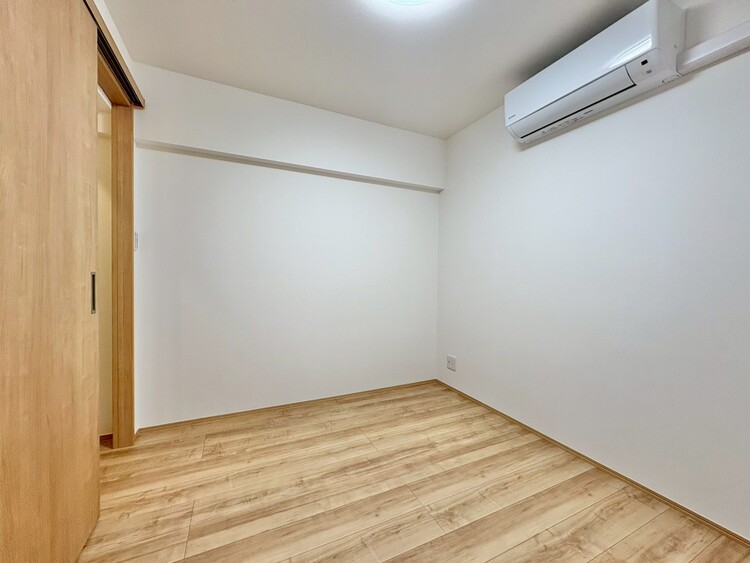 その他 清かで艶やかな時間をもたらしてくれる室内です。