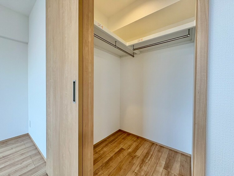 その他 収納スペースが付いていて、お部屋を広く使っていただけます。