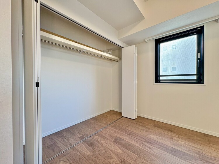 その他 収納スペースが付いていて、お部屋を広く使っていただけます。