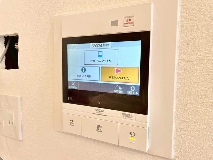 その他 誰が来てもわかる様にモニター付きインターホンを設置。