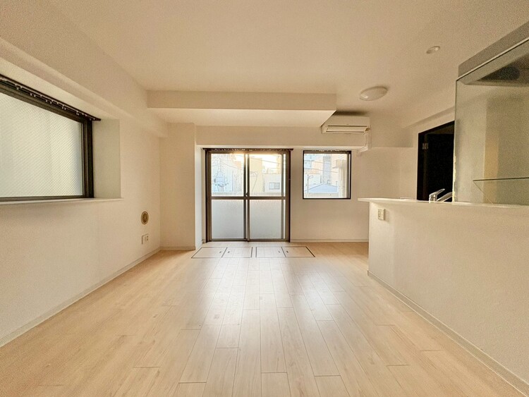 その他 充実した生活は伸びやかな居室空間から始まります。※リフォーム前の写真です。