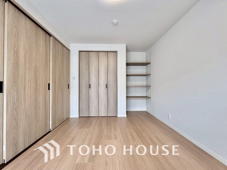 内装 【PRIVATE ROOM】◆属毛離裏◆子は父を手本とし、母に愛育されて成長する。家族の深い繋がり。いつまでも大切にしたい。