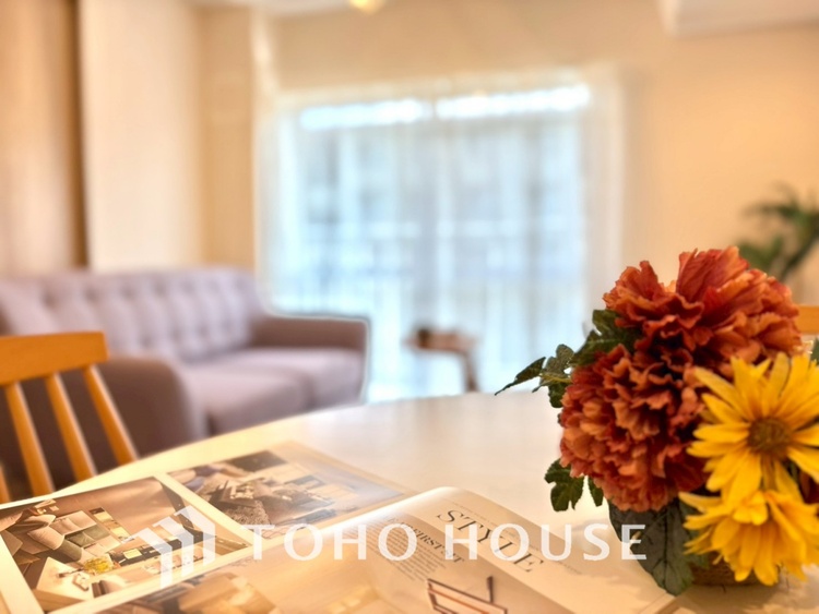 内装 【LIVING】◆Sunshine◆光が燦々と入り、いるだけで気持ちいい。「開放的でゆとりあるお部屋です。」