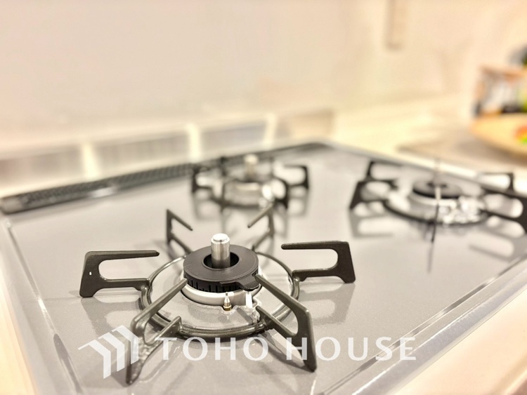 キッチン 【KITCHEN】◆家族のおはよう◆の声を笑顔で迎えてあげられるシステムキッチン。朝ごはんが楽しみでちょっと早起きしたくなるんです。