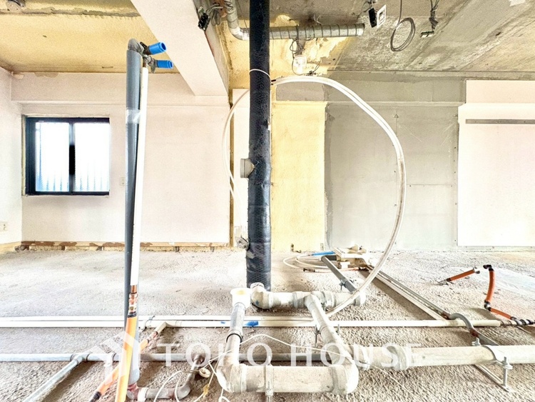 トイレ 現在改装中◆快適◆な生活に不可欠。節水型の高性能トイレを新設。