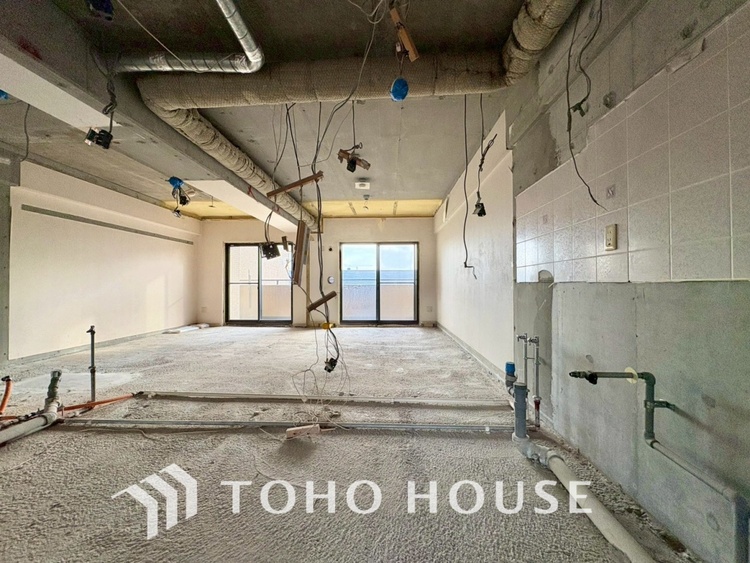 その他 現在改装中◆開放的◆後片付けが楽なシステムキッチン。収納スペースの充実！