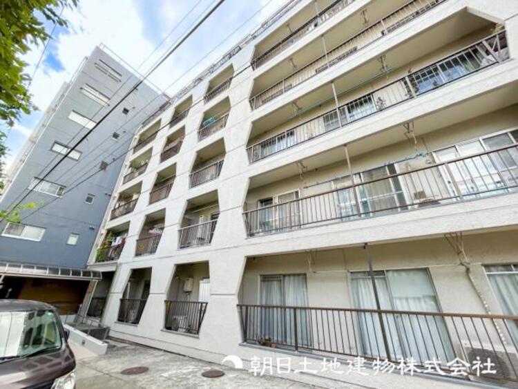 外観 【外観写真】時間のゆとりと空間、爽やかな陽光がもたらす光と風を贅沢なまでに感じる暮らしがここに始まります。