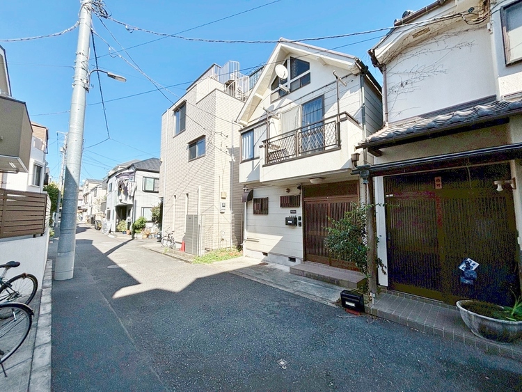 外観 ライフプランニングからローンまで、一貫してご説明させていただきます。お気軽にお問い合わせくださいませ。