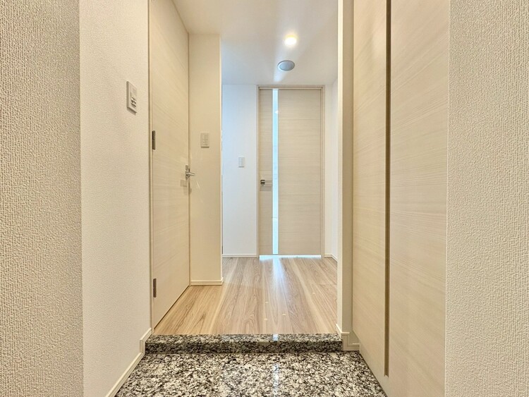 玄関 シューズボックスを完備した玄関です。