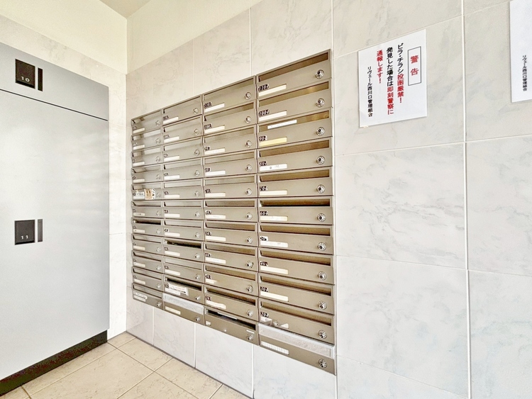 その他 郵便物を受け取るための郵便受けも、きちんと管理されています。