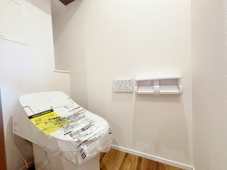 トイレ 暮らしの中のさりげないひとときの快適さにも、こだわりを、持って設備を配しております。