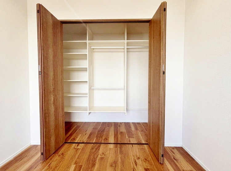 収納 居室にはクローゼットがあり、荷物もスッキリ収納して快適にお過ごしいただけます。