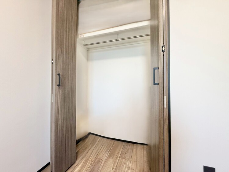 その他 家電やスーツケース、ストック品など何でも片付く嬉しい空間です。