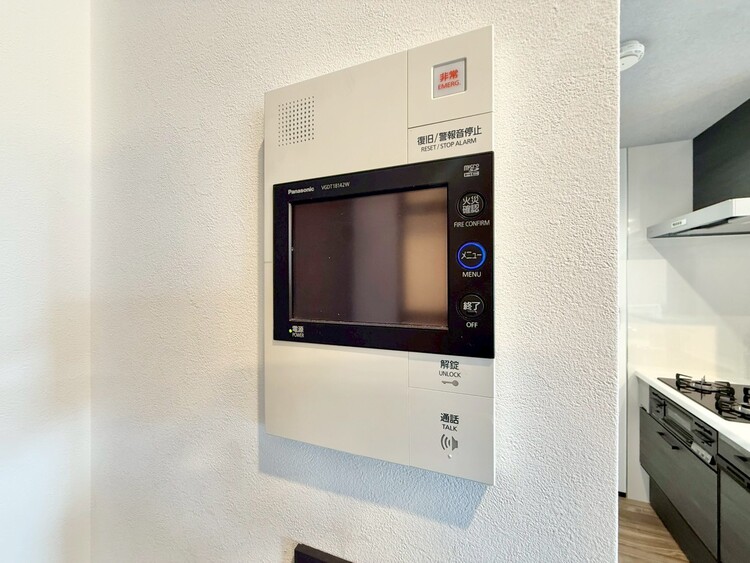 その他 誰が来てもわかる様にモニター付きインターホンを設置。