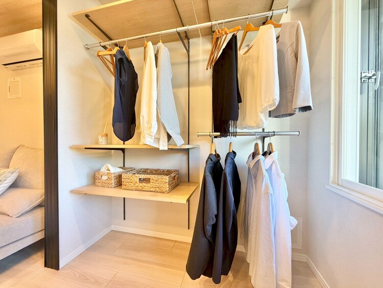 その他 収納スペースが付いていて、お部屋を広く使っていただけます。