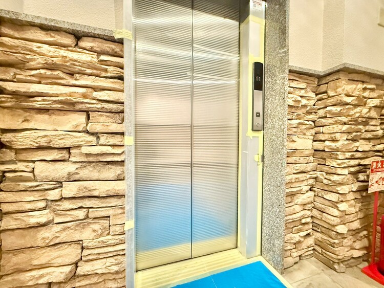 その他 エレベーター完備のため荷物が多くなっても安心。