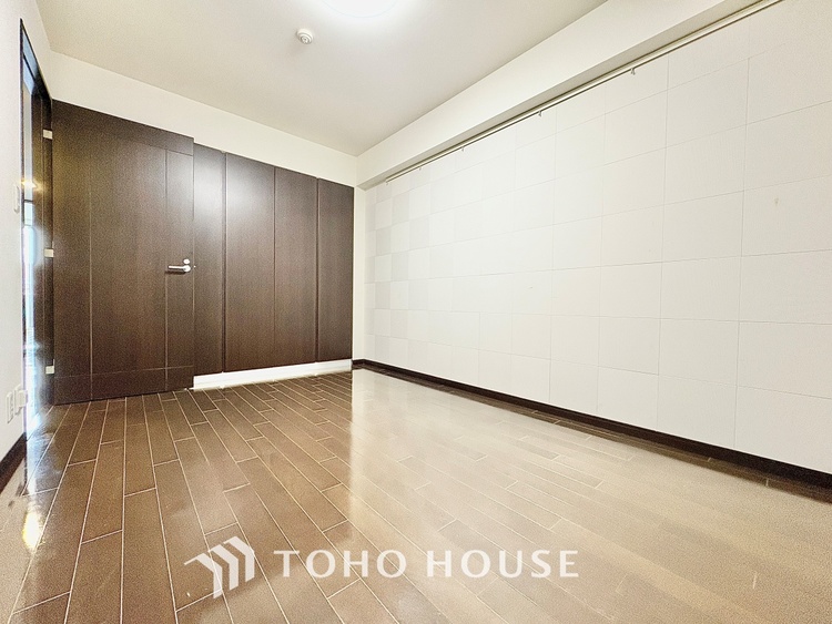 内装 ◆子供部屋◆冷涼な風、そよぐリビング。だんらんの場所はここから始まり、ここで終わる。家族の笑顔が集う素敵な場所だから、こだわり抜いた思いが詰まっているのだと思う。