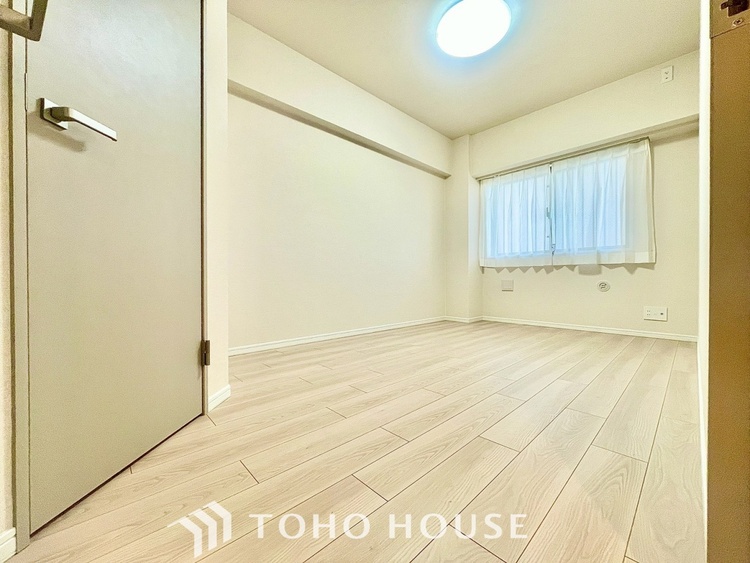 内装 【PRIVATE ROOM】◆属毛離裏◆子は父を手本とし、母に愛育されて成長する。家族の深い繋がり。いつまでも大切にしたい。