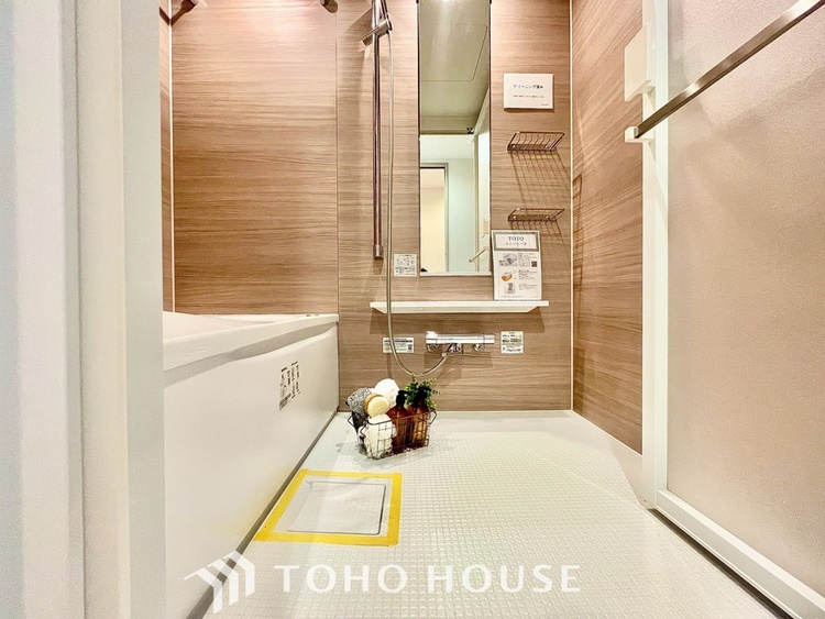 風呂 【BATHROOM】◆プライベートな空間◆simpleだからrelaxできるんです。こころもからだもキレイさっぱり。