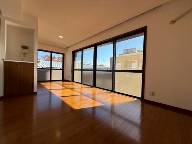 居間 【2025年11月撮影】