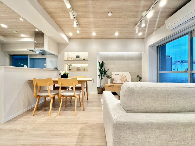 居間 ひとつひとつの空間に宿した機能性、そして美意識。