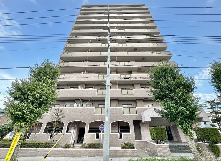 外観 資料には掲載していない情報が、現地にはたくさんあります。是非一度、現地をご確認ください。