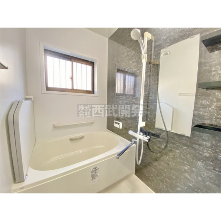 風呂 お子様と一緒にバスタイムを楽しめる浴室