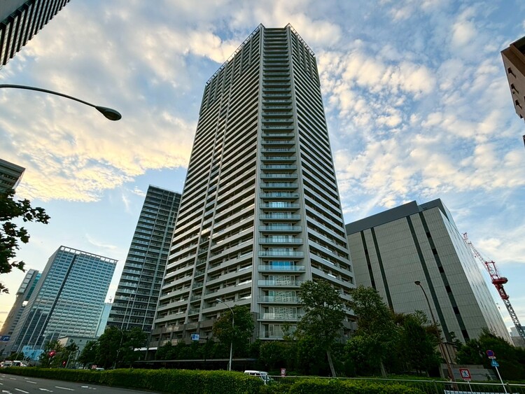 その他 飽きのこないシンプルモダンな外観です。