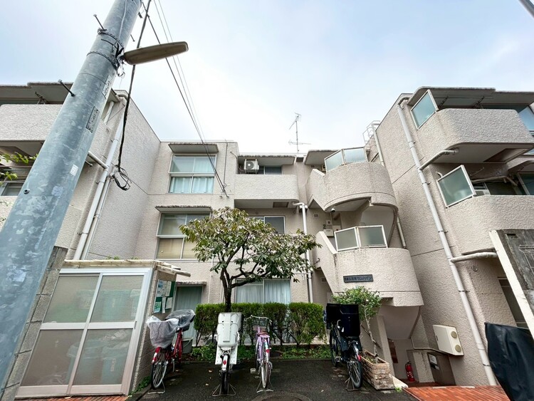 その他 飽きのこないシンプルモダンな外観です。