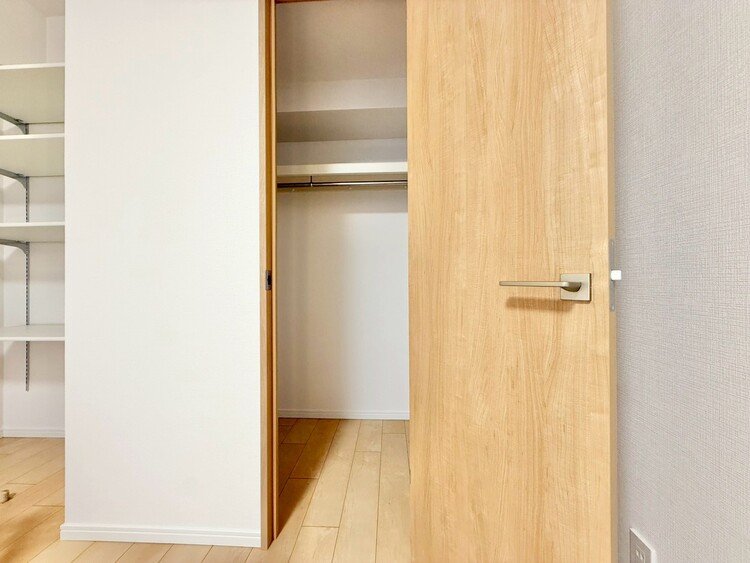 その他 家電やスーツケース、ストック品など何でも片付く嬉しい空間です。