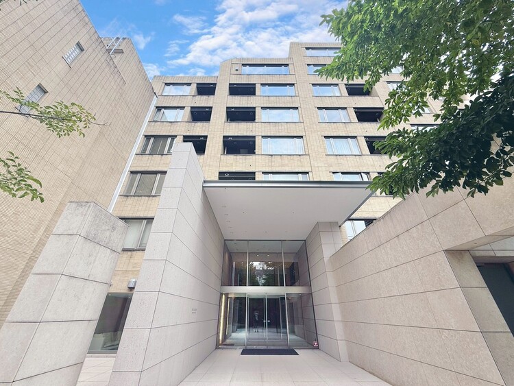 その他 飽きのこないシンプルモダンな外観です。