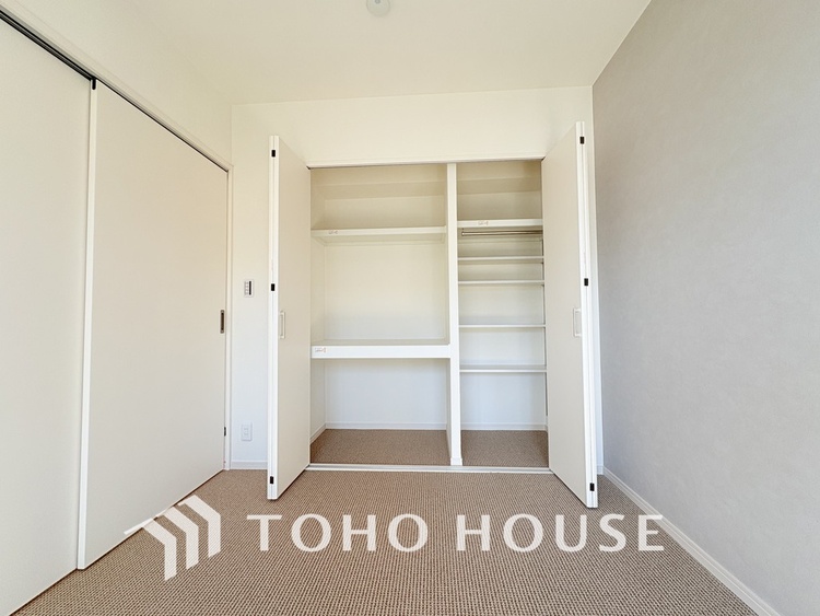 収納 居室　収納