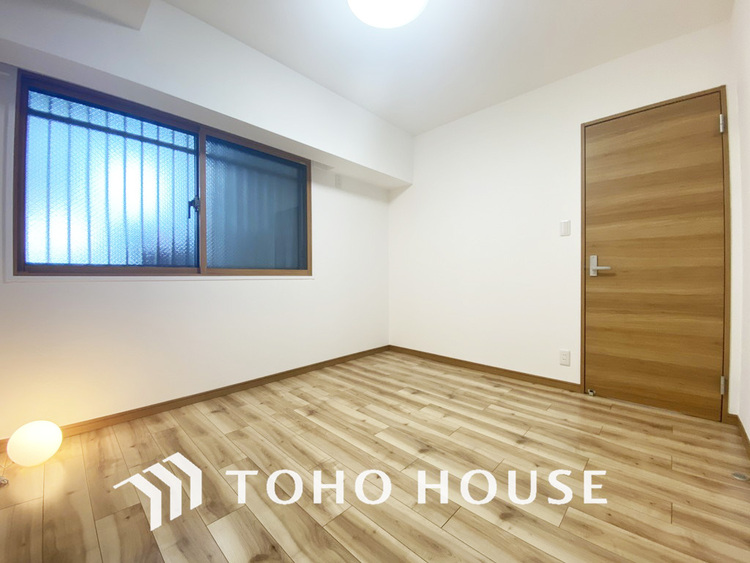 内装 1日の疲れを癒し、心地よく寛げるようゆったりとした広さをしています