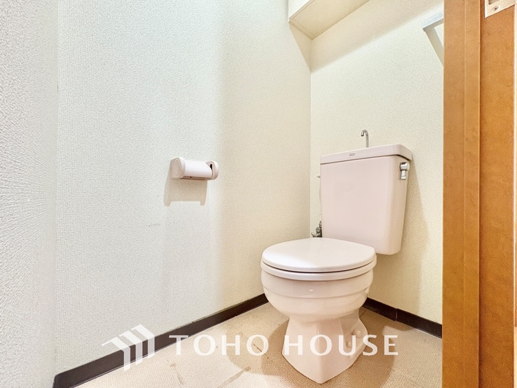 トイレ 清潔感あふれる快適なトイレ。毎日を心地よく過ごせるおすすめポイントです。