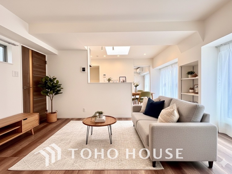 内装 ※この画像の家具の配置には、CGによる加工を施しております。