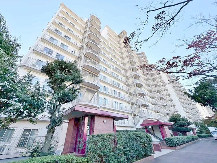 外観 資料には掲載していない情報が、現地にはたくさんあります。是非一度、現地をご確認ください。