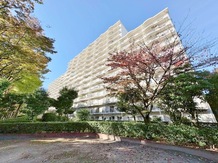 外観 豊かな居住性とクオリティが見事に調和した住空間は、住まうことの喜びを感じさせてくれます。