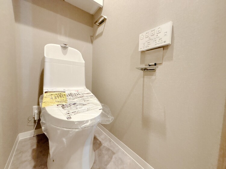 トイレ 暮らしの中のさりげないひとときの快適さにも、こだわりを、持って設備を配しております。