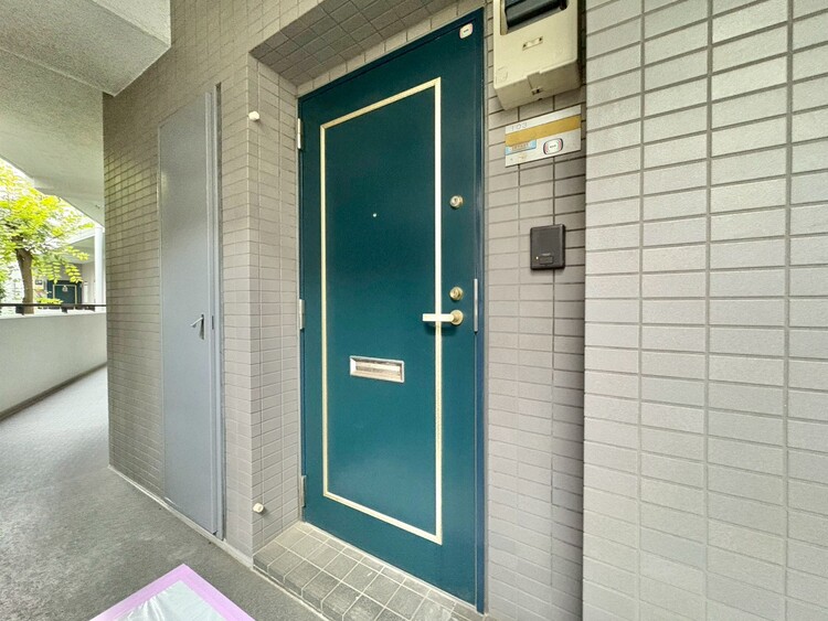 玄関 玄関を開ければ、そこは安らぎのご自宅。