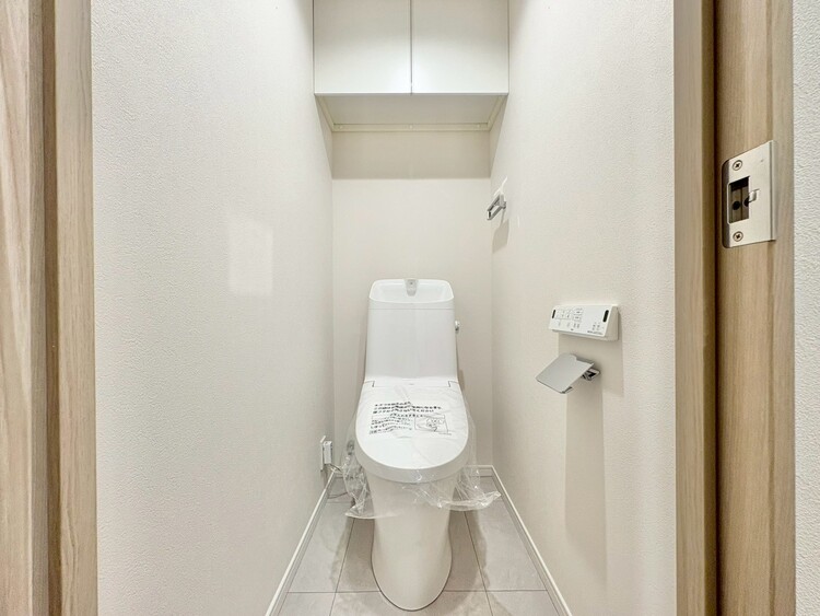 トイレ 暮らしの中のさりげないひとときの快適さにも、こだわりを、持って設備を配しております。