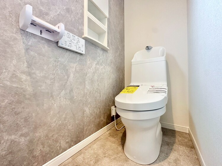 トイレ 暮らしの中のさりげないひとときの快適さにも、こだわりを、持って設備を配しております。