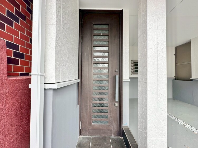 玄関 玄関を開ければ、そこは安らぎのご自宅。