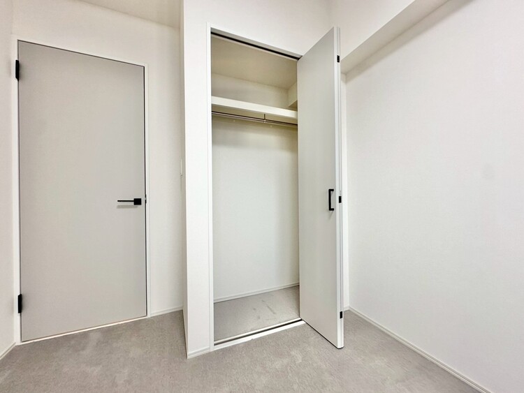 収納 居室にはクローゼットがあり、荷物もスッキリ収納して快適にお過ごしいただけます。