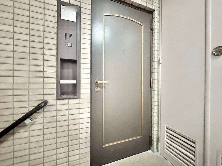 玄関 玄関を開ければ、そこは安らぎのご自宅。